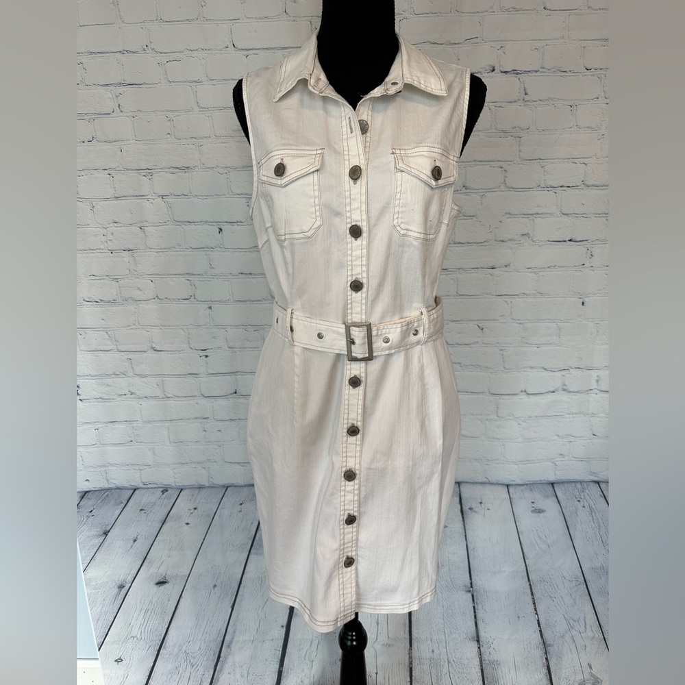 NWT Love Tree White Denim Sleeveless Utility Mini Dress, Size Large